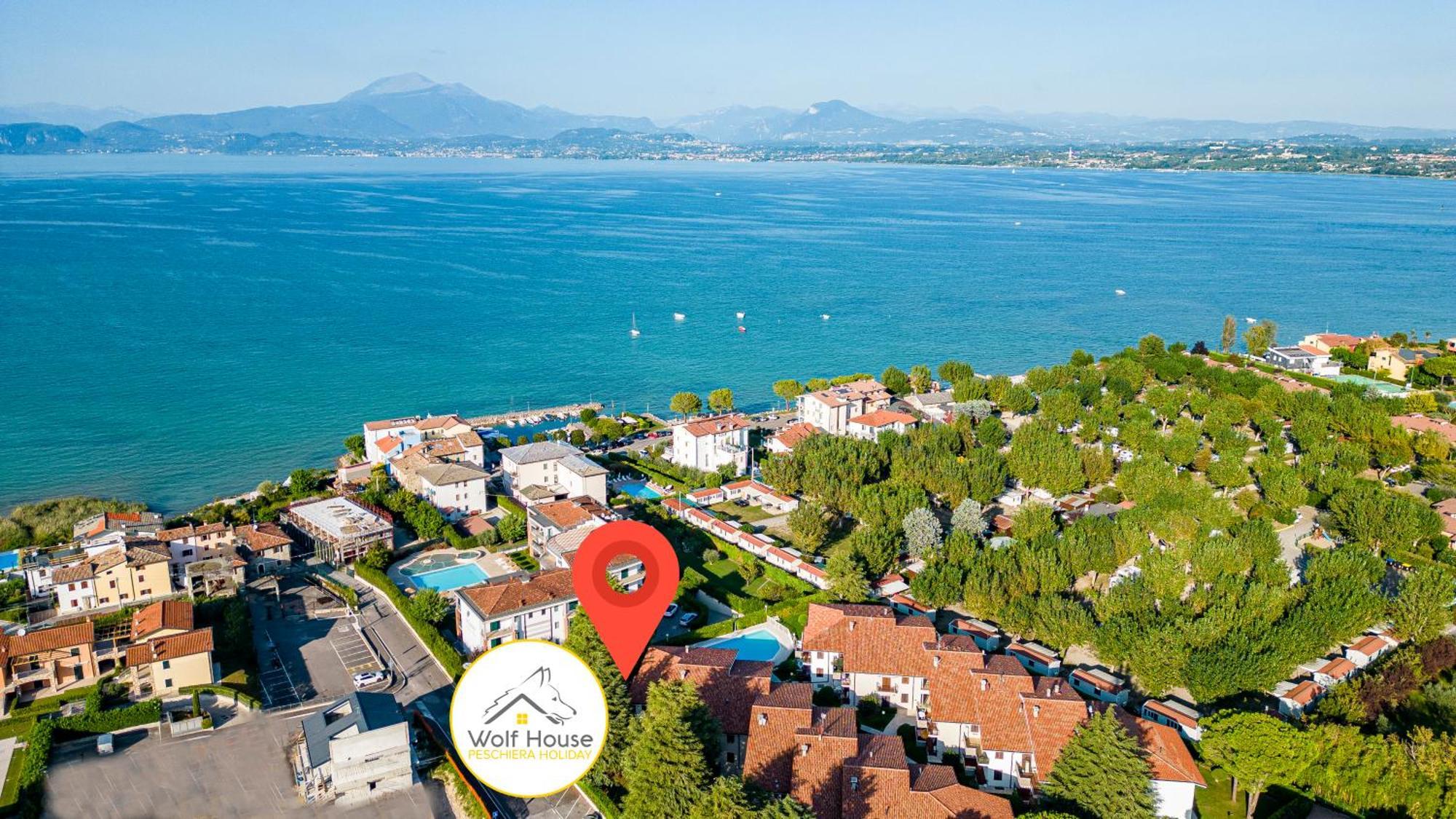 Wolf House - Peschiera Holiday - Jacuzzi Privata Peschiera del Garda Luaran gambar